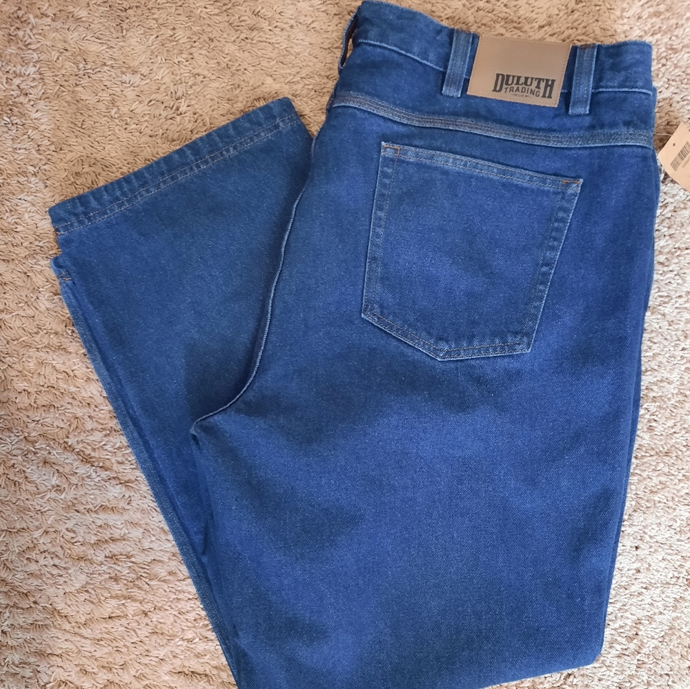 Duluth Trading Co.mens dark wash jeans size 44x32 NWT